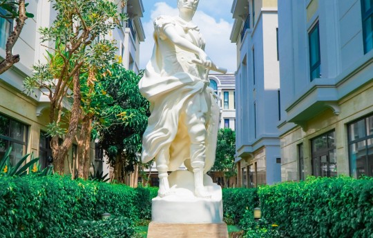 Tượng Composite Trang Trí